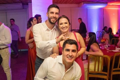 Casamento da Lúcia e Marcelo
Praia do Leblon e AABB RJ
Tabasco Produções
Fotografia de Casamento
Fotógrafo Profissional'