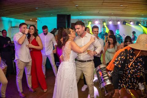 Casamento da Lúcia e Marcelo
Praia do Leblon e AABB RJ
Tabasco Produções
Fotografia de Casamento
Fotógrafo Profissional'