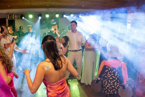 Casamento da Lúcia e Marcelo
Praia do Leblon e AABB RJ
Tabasco Produções
Fotografia de Casamento
Fotógrafo Profissional'