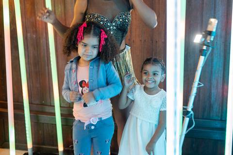 15 Anos da Isabela
Tabasco Produções
Espaço Luz
Fotografia de 15 anos
Fotografia de Debutante
Fotógrafo Profissional'