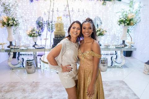 15 Anos da Isabela
Tabasco Produções
Espaço Luz
Fotografia de 15 anos
Fotografia de Debutante
Fotógrafo Profissional'