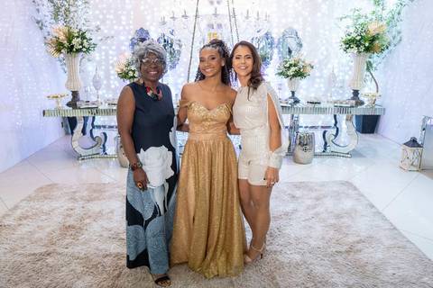 15 Anos da Isabela
Tabasco Produções
Espaço Luz
Fotografia de 15 anos
Fotografia de Debutante
Fotógrafo Profissional'