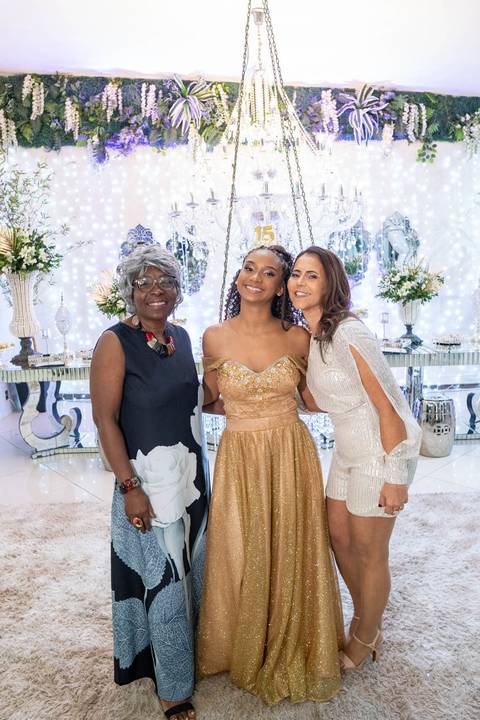 15 Anos da Isabela
Tabasco Produções
Espaço Luz
Fotografia de 15 anos
Fotografia de Debutante
Fotógrafo Profissional'