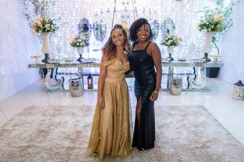 15 Anos da Isabela
Tabasco Produções
Espaço Luz
Fotografia de 15 anos
Fotografia de Debutante
Fotógrafo Profissional'