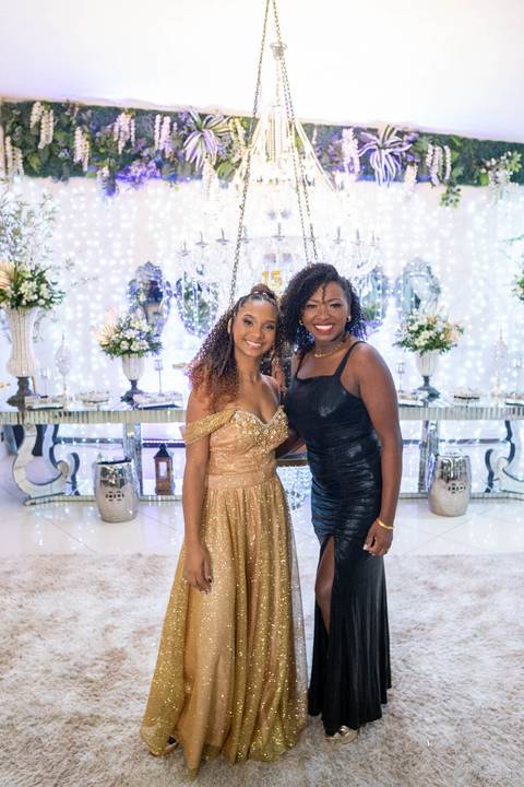 15 Anos da Isabela
Tabasco Produções
Espaço Luz
Fotografia de 15 anos
Fotografia de Debutante
Fotógrafo Profissional'