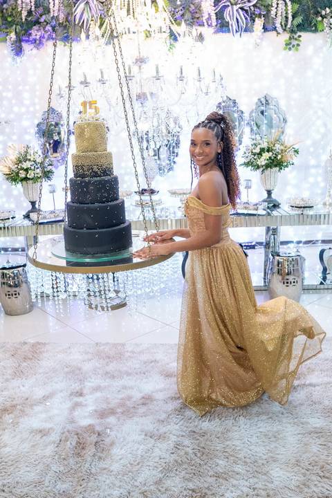 15 Anos da Isabela
Tabasco Produções
Espaço Luz
Fotografia de 15 anos
Fotografia de Debutante
Fotógrafo Profissional'