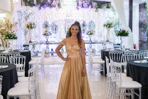 15 Anos da Isabela
Tabasco Produções
Espaço Luz
Fotografia de 15 anos
Fotografia de Debutante
Fotógrafo Profissional'