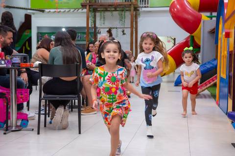 10 Anos do Iago
Tabasco Produções
baladauê
Fotografia de festa infantil
Fotógrafo Profissional'