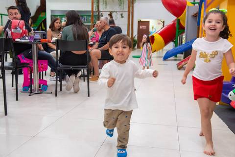10 Anos do Iago
Tabasco Produções
baladauê
Fotografia de festa infantil
Fotógrafo Profissional'