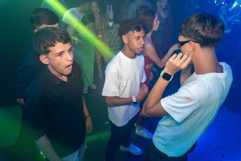 15 Anos da Debutante Maria Clara
Fotografia de 15 Anos
Fotografia de Debutante
Tabasco Produções
Espaço Rio Lounge
'