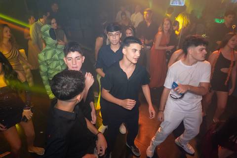 15 Anos da Debutante Maria Clara
Fotografia de 15 Anos
Fotografia de Debutante
Tabasco Produções
Espaço Rio Lounge
'