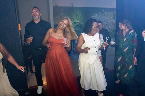 15 Anos da Debutante Maria Clara
Fotografia de 15 Anos
Fotografia de Debutante
Tabasco Produções
Espaço Rio Lounge
'