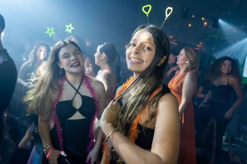 15 Anos da Debutante Maria Clara
Fotografia de 15 Anos
Fotografia de Debutante
Tabasco Produções
Espaço Rio Lounge
'