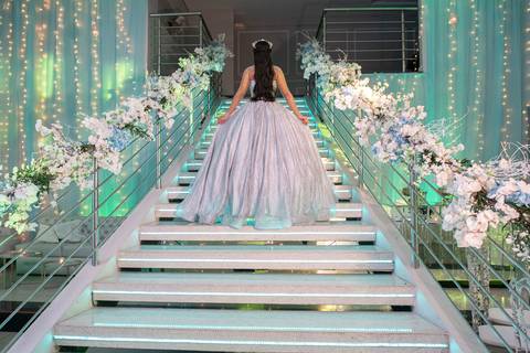 15 Anos da Debutante Maria Clara
Fotografia de 15 Anos
Fotografia de Debutante
Tabasco Produções
Espaço Rio Lounge
'