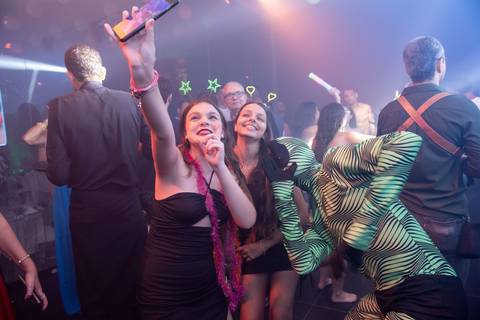 15 Anos da Debutante Maria Clara
Fotografia de 15 Anos
Fotografia de Debutante
Tabasco Produções
Espaço Rio Lounge
'