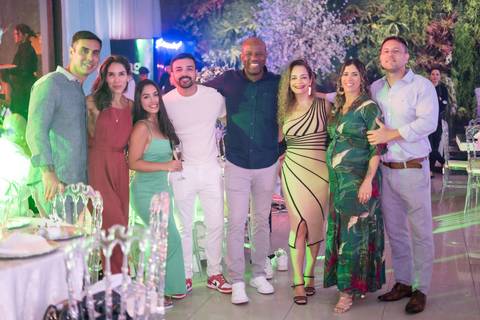 15 Anos da Debutante Maria Clara
Fotografia de 15 Anos
Fotografia de Debutante
Tabasco Produções
Espaço Rio Lounge
'