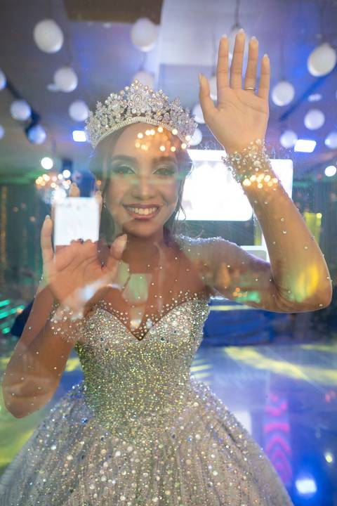 15 Anos da Debutante Maria Clara
Fotografia de 15 Anos
Fotografia de Debutante
Tabasco Produções
Espaço Rio Lounge
'