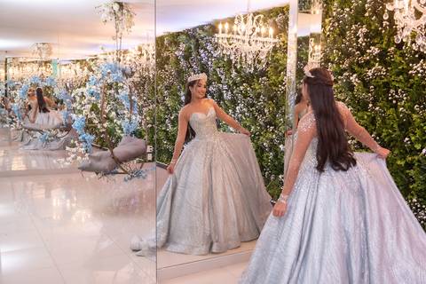 15 Anos da Debutante Maria Clara
Fotografia de 15 Anos
Fotografia de Debutante
Tabasco Produções
Espaço Rio Lounge
'