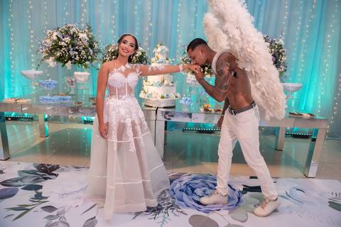 15 Anos da Debutante Maria Clara
Fotografia de 15 Anos
Fotografia de Debutante
Tabasco Produções
Espaço Rio Lounge
'