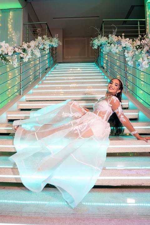 15 Anos da Debutante Maria Clara
Fotografia de 15 Anos
Fotografia de Debutante
Tabasco Produções
Espaço Rio Lounge
'