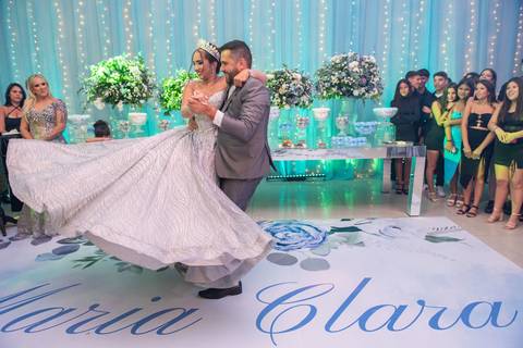 15 Anos da Debutante Maria Clara
Fotografia de 15 Anos
Fotografia de Debutante
Tabasco Produções
Espaço Rio Lounge
'