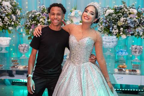 15 Anos da Debutante Maria Clara
Fotografia de 15 Anos
Fotografia de Debutante
Tabasco Produções
Espaço Rio Lounge
'