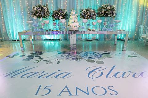 15 Anos da Debutante Maria Clara
Fotografia de 15 Anos
Fotografia de Debutante
Tabasco Produções
Espaço Rio Lounge
'