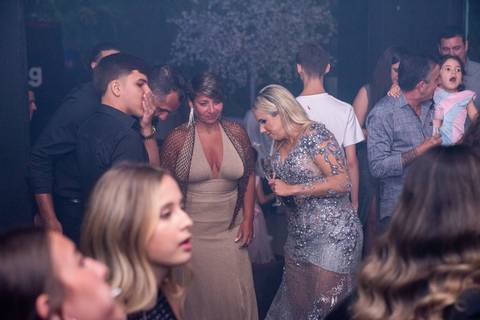 15 Anos da Debutante Maria Clara
Fotografia de 15 Anos
Fotografia de Debutante
Tabasco Produções
Espaço Rio Lounge
'