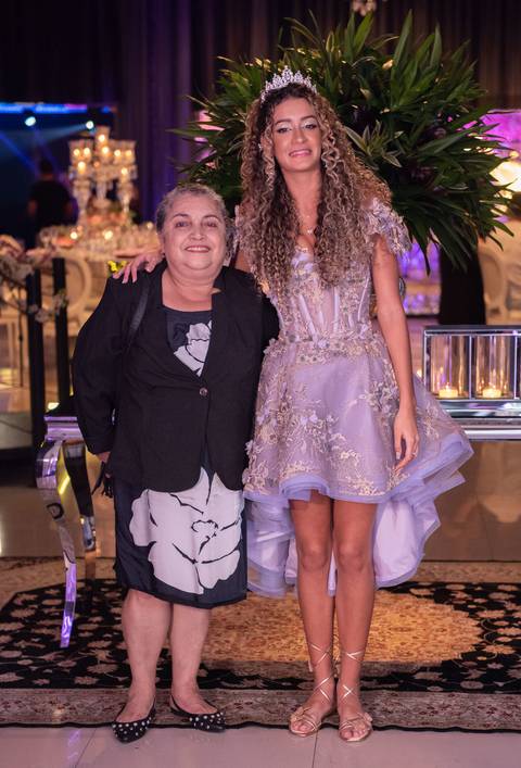 15 Anos da Sofia Dias
Fotografia de XV Anos
Fotógrafo Profissional Rio de Janeiro
Fotógrafo de Debutantes
Tabasco Produções'