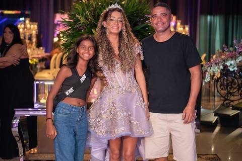 15 Anos da Sofia Dias
Fotografia de XV Anos
Fotógrafo Profissional Rio de Janeiro
Fotógrafo de Debutantes
Tabasco Produções'