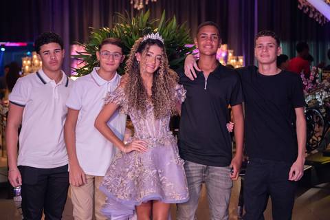 15 Anos da Sofia Dias
Fotografia de XV Anos
Fotógrafo Profissional Rio de Janeiro
Fotógrafo de Debutantes
Tabasco Produções'