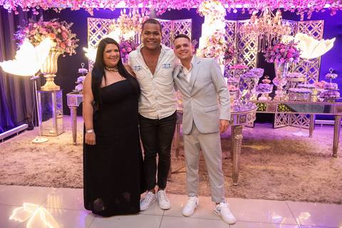 15 Anos da Sofia Dias
Fotografia de XV Anos
Fotógrafo Profissional Rio de Janeiro
Fotógrafo de Debutantes
Tabasco Produções'