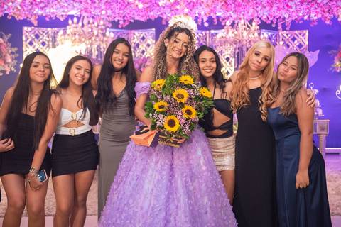 15 Anos da Sofia Dias
Fotografia de XV Anos
Fotógrafo Profissional Rio de Janeiro
Fotógrafo de Debutantes
Tabasco Produções'