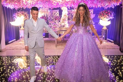 15 Anos da Sofia Dias
Fotografia de XV Anos
Fotógrafo Profissional Rio de Janeiro
Fotógrafo de Debutantes
Tabasco Produções'