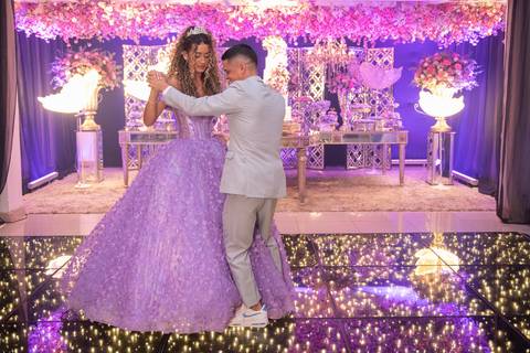 15 Anos da Sofia Dias
Fotografia de XV Anos
Fotógrafo Profissional Rio de Janeiro
Fotógrafo de Debutantes
Tabasco Produções'