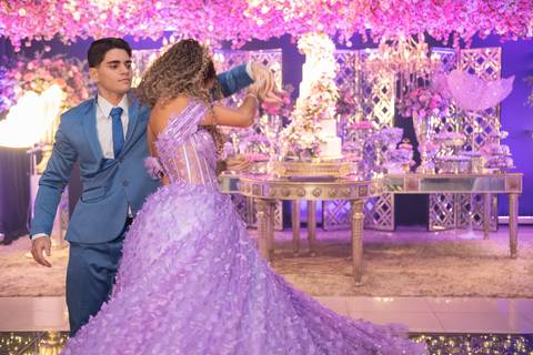 15 Anos da Sofia Dias
Fotografia de XV Anos
Fotógrafo Profissional Rio de Janeiro
Fotógrafo de Debutantes
Tabasco Produções'