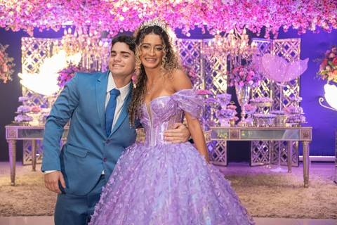 15 Anos da Sofia Dias
Fotografia de XV Anos
Fotógrafo Profissional Rio de Janeiro
Fotógrafo de Debutantes
Tabasco Produções'