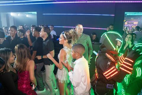 15 Anos da Sofia Dias
Fotografia de XV Anos
Fotógrafo Profissional Rio de Janeiro
Fotógrafo de Debutantes
Tabasco Produções'