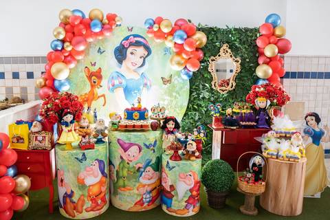 Ornamentação festa infantil Branca de neve'