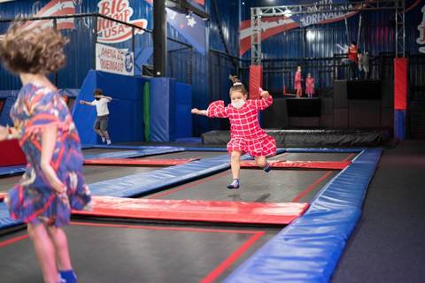 Fotografia de Festa Infantil Big Jump USA - Shopping Aerotown'