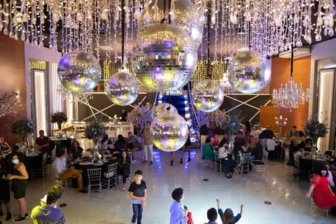 Balrrom Versality
Fotografia de 15 Anos
Tabasco Produções'