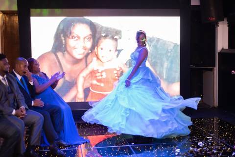 Fotografia de 15 Anos
Tabasco Produções'