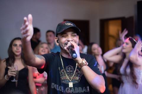 MC Andinho
Fotografia de 15 Anos
Tabasco Produções'