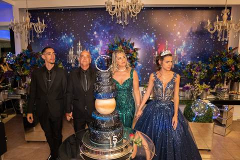 Festa de 15 Anos
Lofty Kingdom
Tabasco Produções'