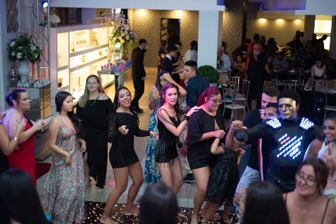 Festa de 15 Anos
Lofty Kingdom
Tabasco Produções'