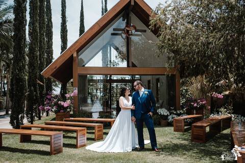 retrato de casal pós cerimônia'