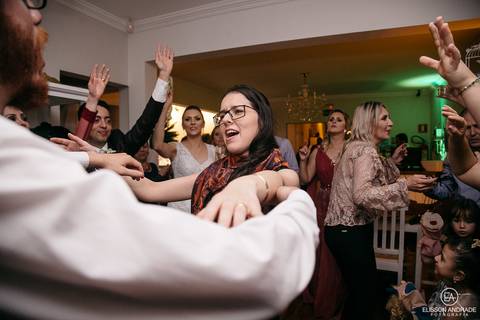 Festa de casamento, casamento mini-wedding no restaurante Quintal de Casa, em Apucarana/PR'