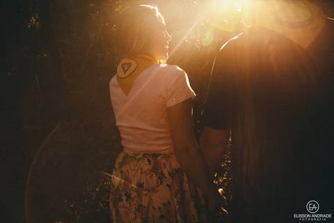 Ensaio pré-wedding de desbravadores em Maringá/PR, no parque do ingá LD1'