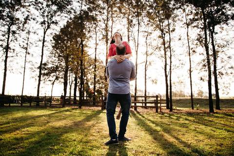 Ensaio fotográfico pré-wedding em Presidente Castelo Branco, Paraná, Rancho Olho D'Água'