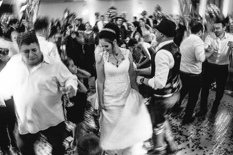 Fotografia de casamento, durante a festa do casamento'